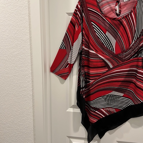 Blouse Red/black pattern. Cato. - Picture 3 of 9